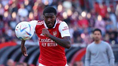 Lyon sign Maitland-Niles from Arsenal on free transfer