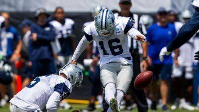 Cowboys cut kicker Tristan Vizcaino amid camp struggles - ESPN