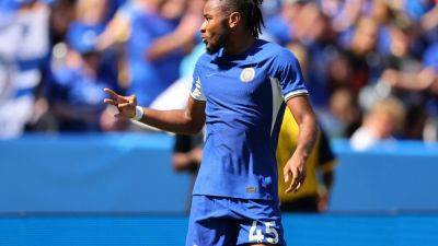 Chelsea's Christopher Nkunku To Miss Months After Knee Surgery
