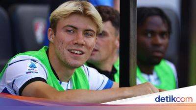 Gabung MU, Rasmus Hojlund Mau Uji Nyali di Premier League