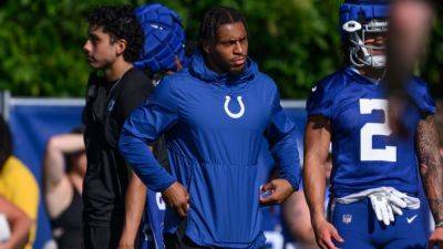 Source - Jonathan Taylor leaves Colts training camp for rehab - ESPN