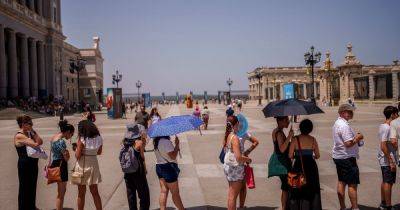 Extreme weather warnings issued in Spain as temperatures set to soar