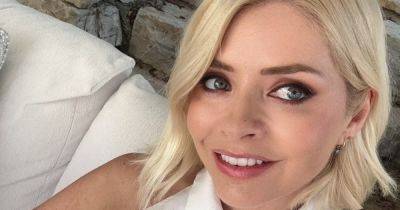 Holly Willoughby - Holly Willoughby's 'beautiful' £12 New Look linen dress in four colours 'looks good with heels or flats' - manchestereveningnews.co.uk