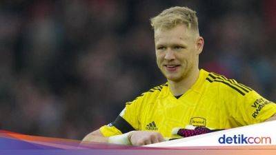 Mikel Arteta - David Raya - Aaron Ramsdale - Bernd Leno - Arsenal Incar David Raya Agar Ramsdale Tak di Zona Nyaman - sport.detik.com