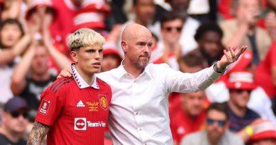 Erik ten Hag could be about to set Alejandro Garnacho a new Manchester United challenge