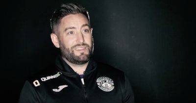 Dylan Vente hands 'cosmic' Hibs Euro boost as Lee Johnson confirms Dutch striker is available for Luzern clash