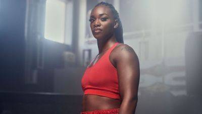 Boxing star Claressa Shields inks multiyear MMA deal with PFL - ESPN
