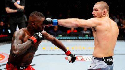 UFC 293: Sean Strickland dethrones Israel Adesanya in huge upset, wins middleweight title - ESPN