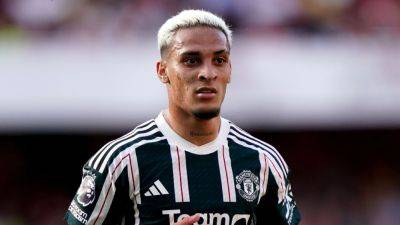 Richard Arnold - Man United's Antony agrees to leave of absence after abuse allegations - ESPN - espn.com - Brazil