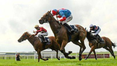 Progressive Moss Tucker pounces in Flying Five Stakes at the Curragh - rte.ie - Britain - Ireland