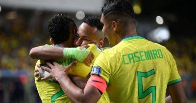 What Manchester United midfielder Casemiro said to Neymar after breaking Brazil record