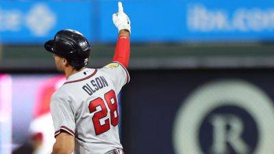 Philadelphia Phillies - Matt Olson - Matt Olson hits 51st HR, tying Braves' single-season record - ESPN - espn.com