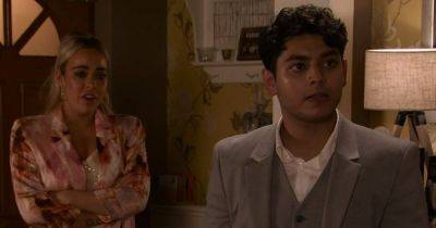 Coronation Street fans spot secret reference to another show as Aadi and Courtney affair exposed - manchestereveningnews.co.uk