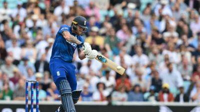 Stokes smashes England ODI record 182 against New Zealand