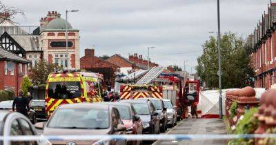 BREAKING: Huge emergency services response after reports of wall collapse at house - live updates - manchestereveningnews.co.uk - Ukraine - county Garden - county Clinton