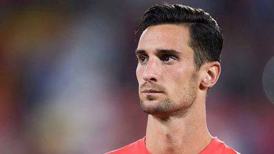 Sergio Rico - Paris Saint-Germain - PSG Goalkeeper Sergio Rico Hopes To Play Before End Of Season After Accident - sports.ndtv.com