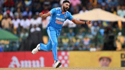 Watch: W,0,W,W,4,W - Mohammed Siraj Leaves Everyone Stunned With Near-Perfect Over Against Sri Lanka