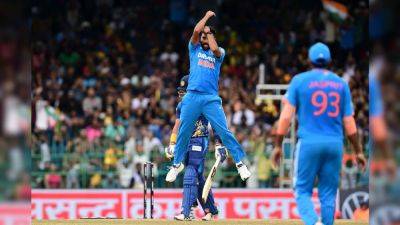 Why Did Mohammed Siraj Bowl Only 7 Overs In Asia Cup Final vs Sri Lanka? Rohit Sharma Reveals 'Message From Trainer'