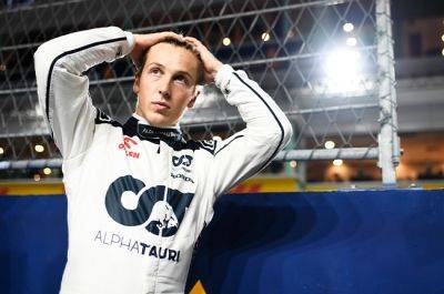 Red Bull's miss, super Sainz, lively Lawson: Singapore Grand Prix talking points