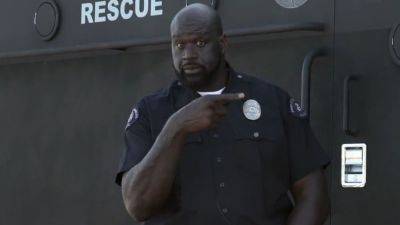 Shaquille Oneal - Shaq hilariously helps Los Angeles Port Police arrest suspect in recruitment video - foxnews.com - Los Angeles - state California
