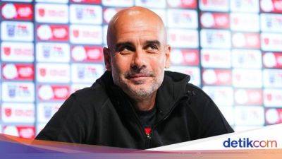 Pep Guardiola - Guardiola Cuma Ketawa Ditanya soal MU Jadi Penantang Gelar Musim Ini - sport.detik.com