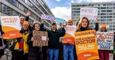 NHS bosses issue urgent plea as 'extra pressure' expected to cause major problems for patients - manchestereveningnews.co.uk