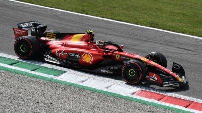 Sainz again fastest for Ferrari in final Monza practice