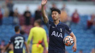 Son hat-trick fires Tottenham to 5-2 win at Burnley