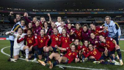Spain's World Cup winners end boycott of national team