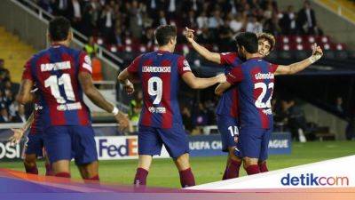 Robert Lewandowski - Inigo Martinez - Ilkay Guendogan - Barcelona Pesta Gol dengan Skuad Rp 0 - sport.detik.com
