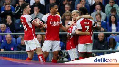 Mikel Arteta - William Gallas - Eks Kapten Arsenal Tak Yakin Meriam London Bisa Juara Grup Liga Champions - sport.detik.com