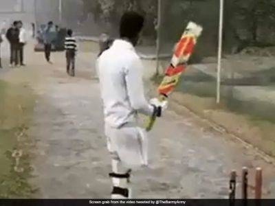 "Cricket Is For Everyone": Barmy Army's Post On Differently-Abled Cricket Player Proves That Again. Watch - sports.ndtv.com - Usa - Australia - India