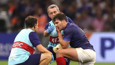 Antoine Dupont - Fabien Galthie - France 'extremely concerned' over Dupont facial injury - rte.ie - France - Namibia - New Zealand - Uruguay