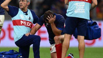 Fabien Galthie - Matthieu Jalibert - Romain Ntamack - Damian Penaud - Charles Ollivon - Jonathan Danty - France's 96-0 win over Namibia overshadowed by facial injury for captain Dupont - france24.com - France - Italy - Namibia
