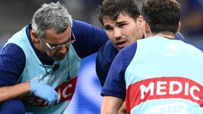 France captain Dupont not ruled out of Rugby World Cup despite facial fracture - france24.com - France - Italy - Namibia - New Zealand - Uruguay - county Lyon