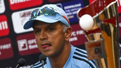 India vs Australia: Why Indian Batters Don't Bowl? Rahul Dravid's 'Five-Fielder Rule' Explanation