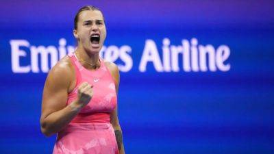 Sabalenka, Swiatek lead first set of qualifiers for WTA Finals