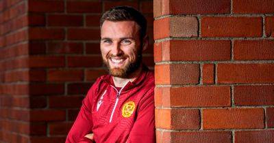 Stephen O'Donnell leans on impressive Rangers away record as Motherwell ace prepares to face 'quick' Rabbi Matondo