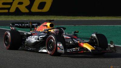 Verstappen takes pole in Japan with a 'mighty' lap