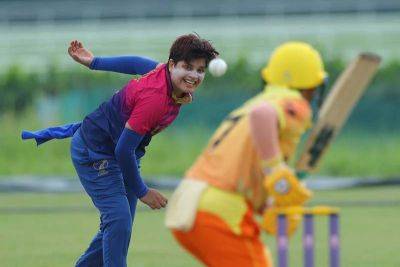 Esha Oza to become next UAE captain with Chaya Mughal set for retirement - thenationalnews.com - Namibia - Uae - Malaysia