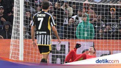 Massimiliano Allegri - Wojciech Szczesny - Federico Gatti - Juventus Kacau Balau - sport.detik.com