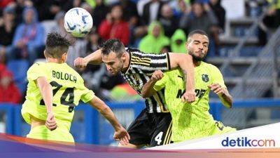 Juventus Bikin Gol Bunuh Diri "Kocak" saat Tumbang dari Sassuolo