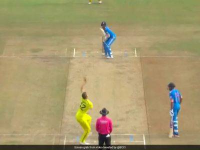 Watch: KL Rahul's Mammoth Six Against Australia Lands On Roof Of Indore's Holkar Stadium
