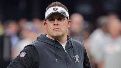 Raiders' Josh McDaniels faces scrutiny over late-game decision to opt for field goal
