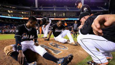 This day in sports history: Marlins’ Dee Gordon homers for Jose Fernandez, Roger Maris ties Babe Ruth