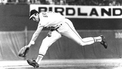Camden Yards - Hall of Fame 3B, Orioles legend Brooks Robinson dies at 86 - ESPN - espn.com - Washington - Los Angeles