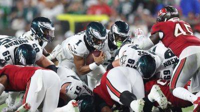 Eagles' Jalen Hurts suggests 'tush push' has sparked threats: 'Heard a guy wanted me hurt for it' - foxnews.com - Washington - county Eagle - state Arizona - county Bay