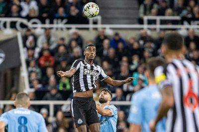 Man City crash out of League Cup at Newcastle, Chelsea bounce back