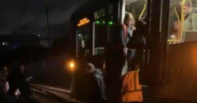 Greater Manchester - Metrolink passengers 'evacuated onto tracks' as Manchester line damaged amid Storm Agnes - manchestereveningnews.co.uk