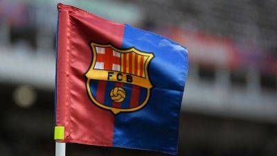 Barcelona probed for suspected bribery in ref case - report - ESPN